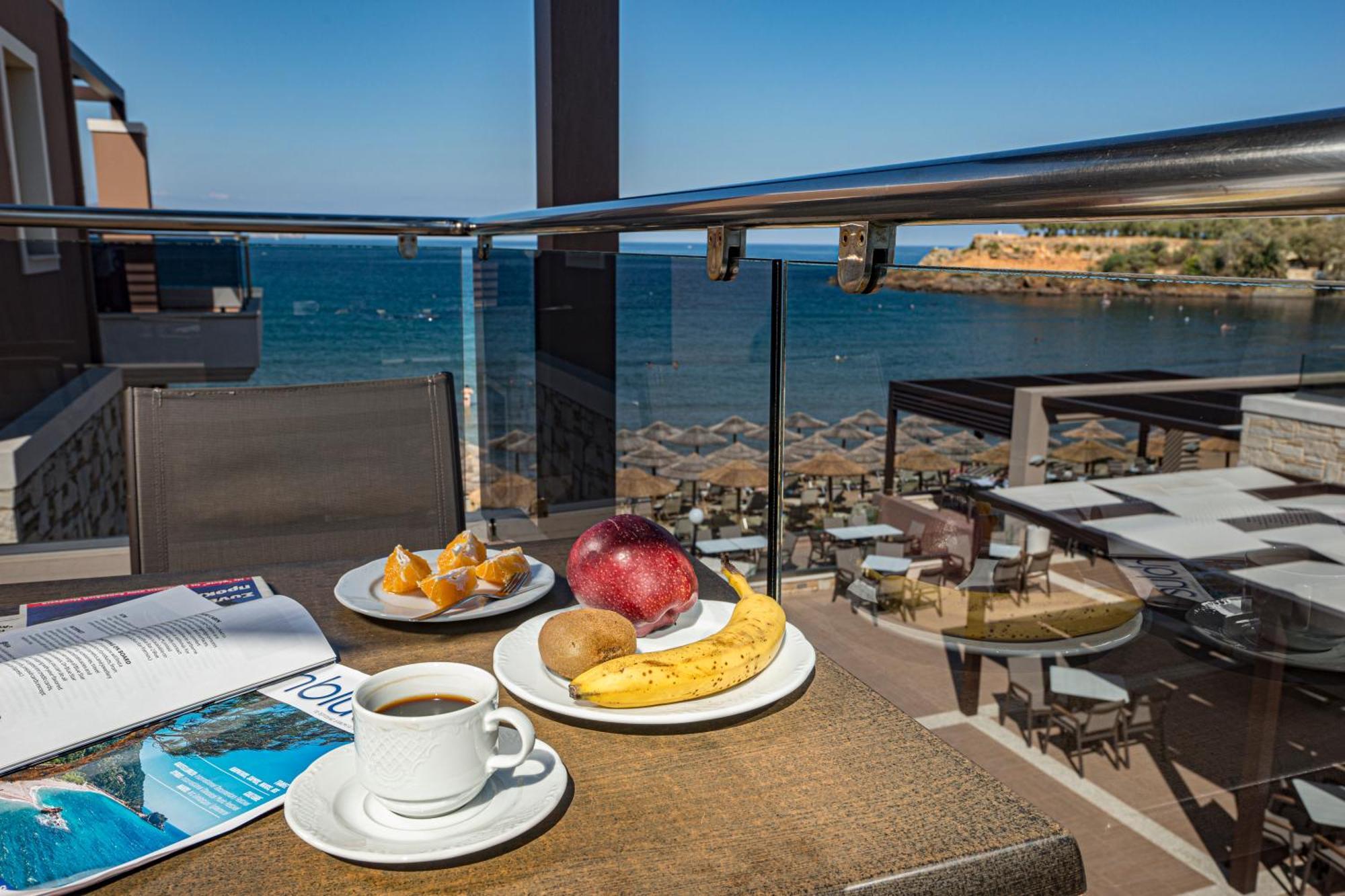 Golden Bay Appart hôtel Kato Daratso